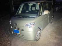 2012 Daihatsu Tanto
