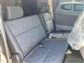 2003 Toyota Noah
