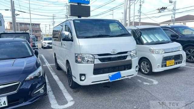 2022 Toyota Hiace Van