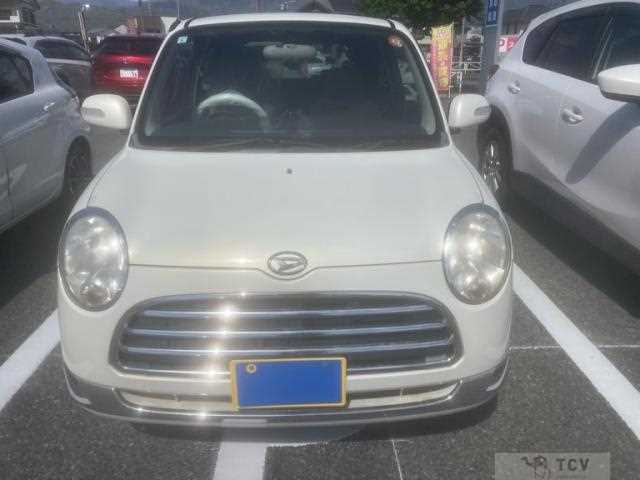 2004 Daihatsu Miragino