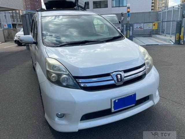 2011 Toyota Isis