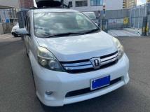 2011 Toyota Isis