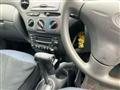 2001 Toyota Vitz