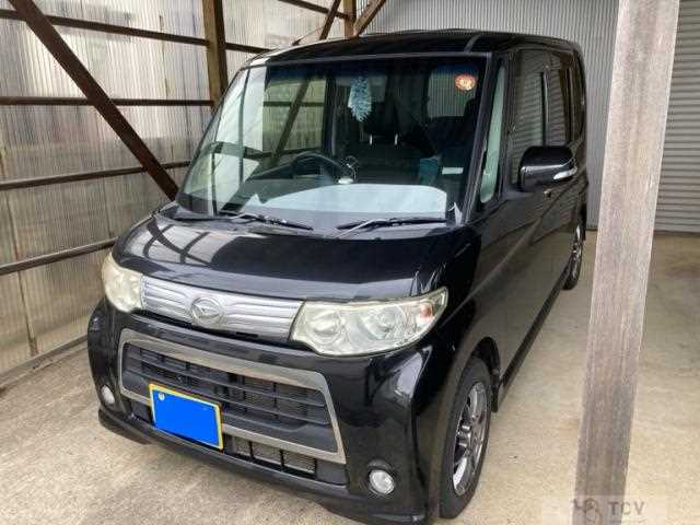 2011 Daihatsu Tanto