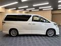 2013 Toyota Vellfire