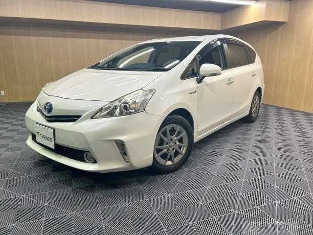 2014 Toyota PRIUS α