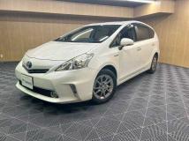 2014 Toyota PRIUS α