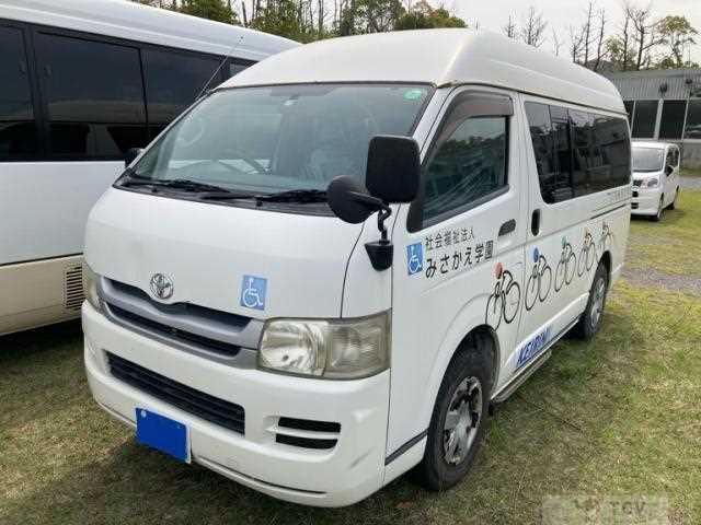 2010 Toyota Hiace Van