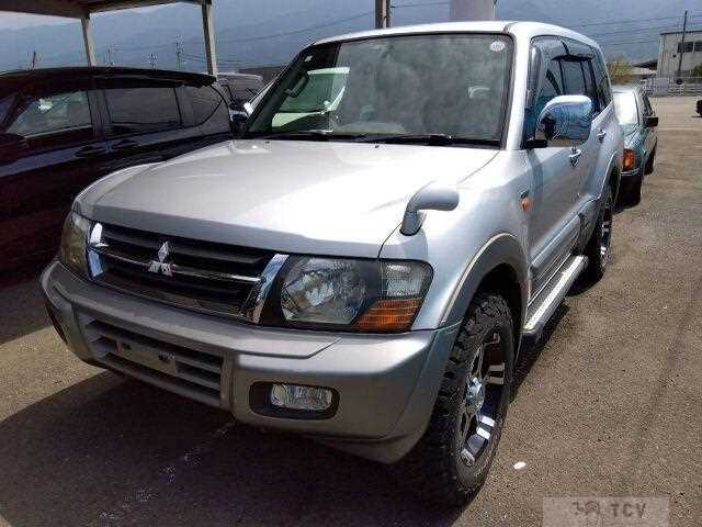 2000 Mitsubishi Pajero