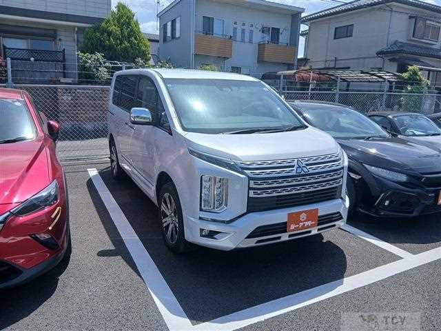 2024 Mitsubishi Delica D5