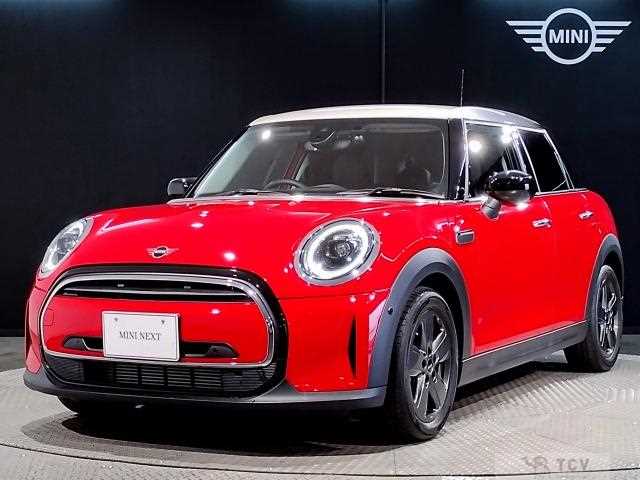 2022 BMW MINI