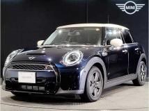 2021 BMW MINI