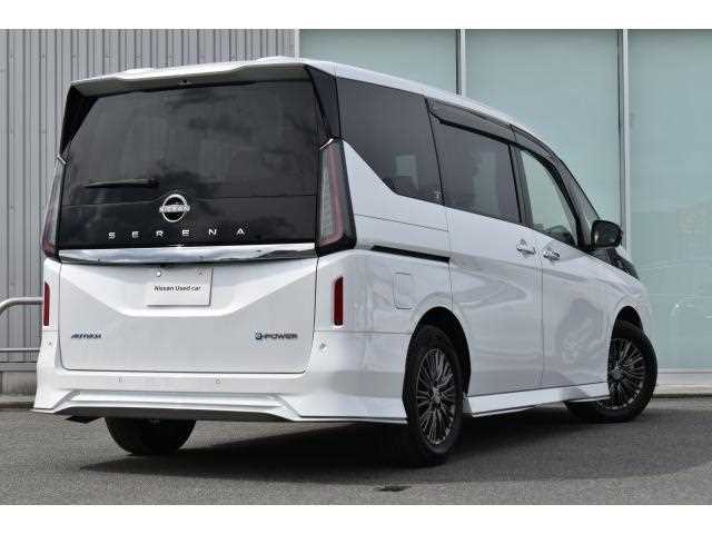 Nissan Serena 2023 — миниатюра 3