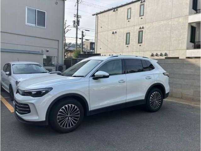 Volkswagen Tiguan 2025 — фото 4 купить в Москве