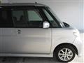 2011 Daihatsu Tanto