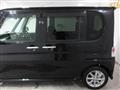 2011 Daihatsu Tanto