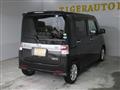 2011 Daihatsu Tanto