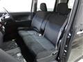2011 Daihatsu Tanto