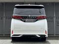 2025 Toyota Alphard Hybrid