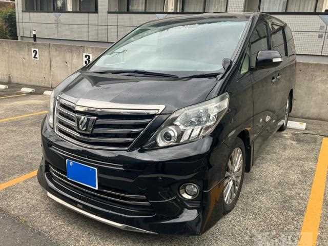 2013 Toyota Alphard G