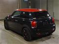 2019 BMW MINI