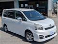2012 Toyota Voxy