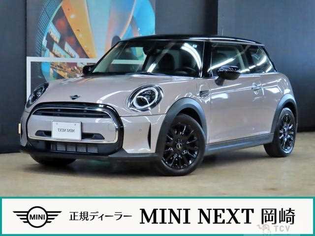 2022 BMW MINI