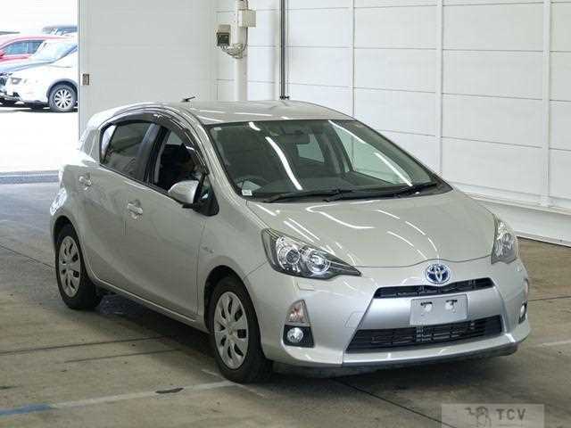 2013 Toyota AQUA