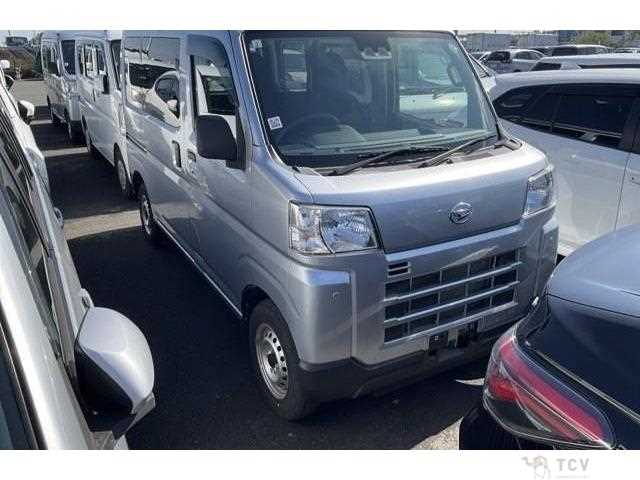 2022 Daihatsu Hijet Cargo