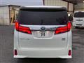 2022 Toyota Alphard Hybrid