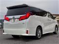 2022 Toyota Alphard Hybrid