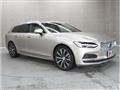 2022 Volvo V90