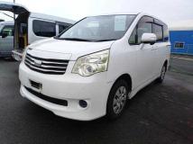 2012 Toyota Noah