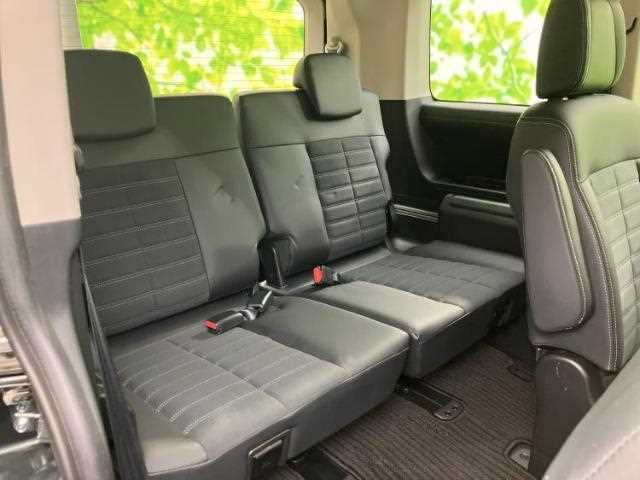 Mitsubishi Delica D5 2025 — миниатюра 7