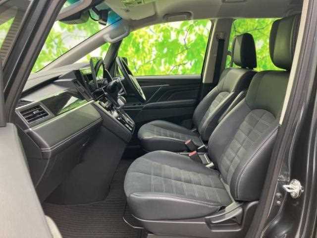 Mitsubishi Delica D5 2025 — миниатюра 8