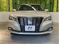2016 Toyota Crown Hybrid