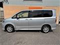 2009 Toyota Noah
