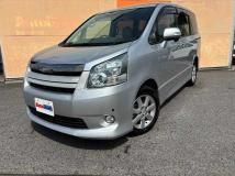 2009 Toyota Noah
