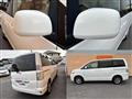 2003 Toyota Noah