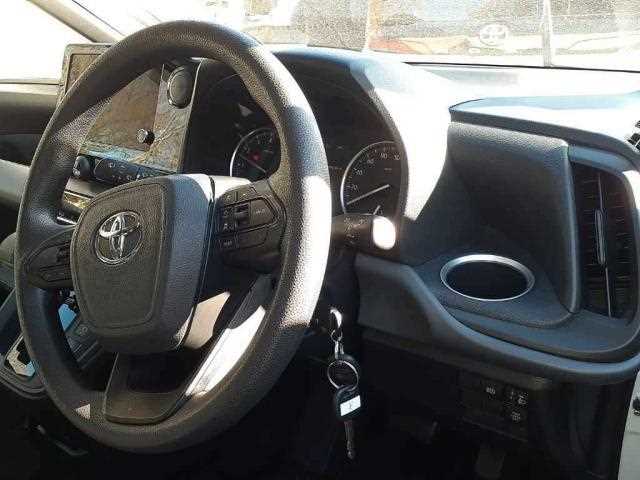 Toyota Noah 2024 — миниатюра 4