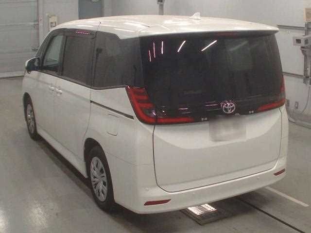 Toyota Noah 2024 — миниатюра 11