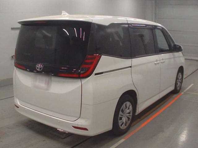 Toyota Noah 2024 — миниатюра 3