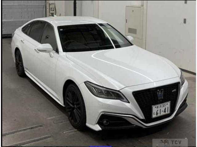 2022 Toyota Crown Hybrid