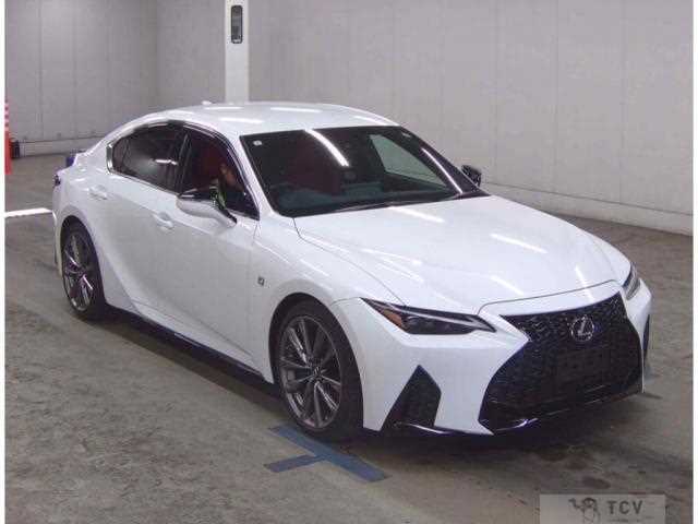 2021 Lexus IS