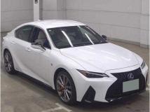 2021 Lexus IS