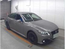 2022 Toyota Crown Hybrid