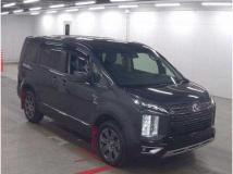 2023 Mitsubishi Delica D5