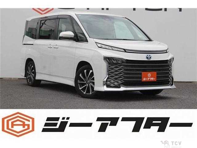2022 Toyota Voxy