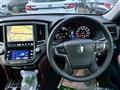2014 Toyota Crown Hybrid