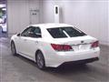 2015 Toyota Crown Hybrid